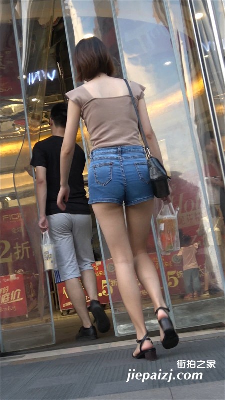 (1).jpg