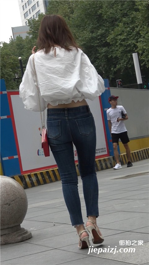 (2).jpg