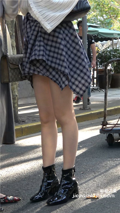 (2).jpg