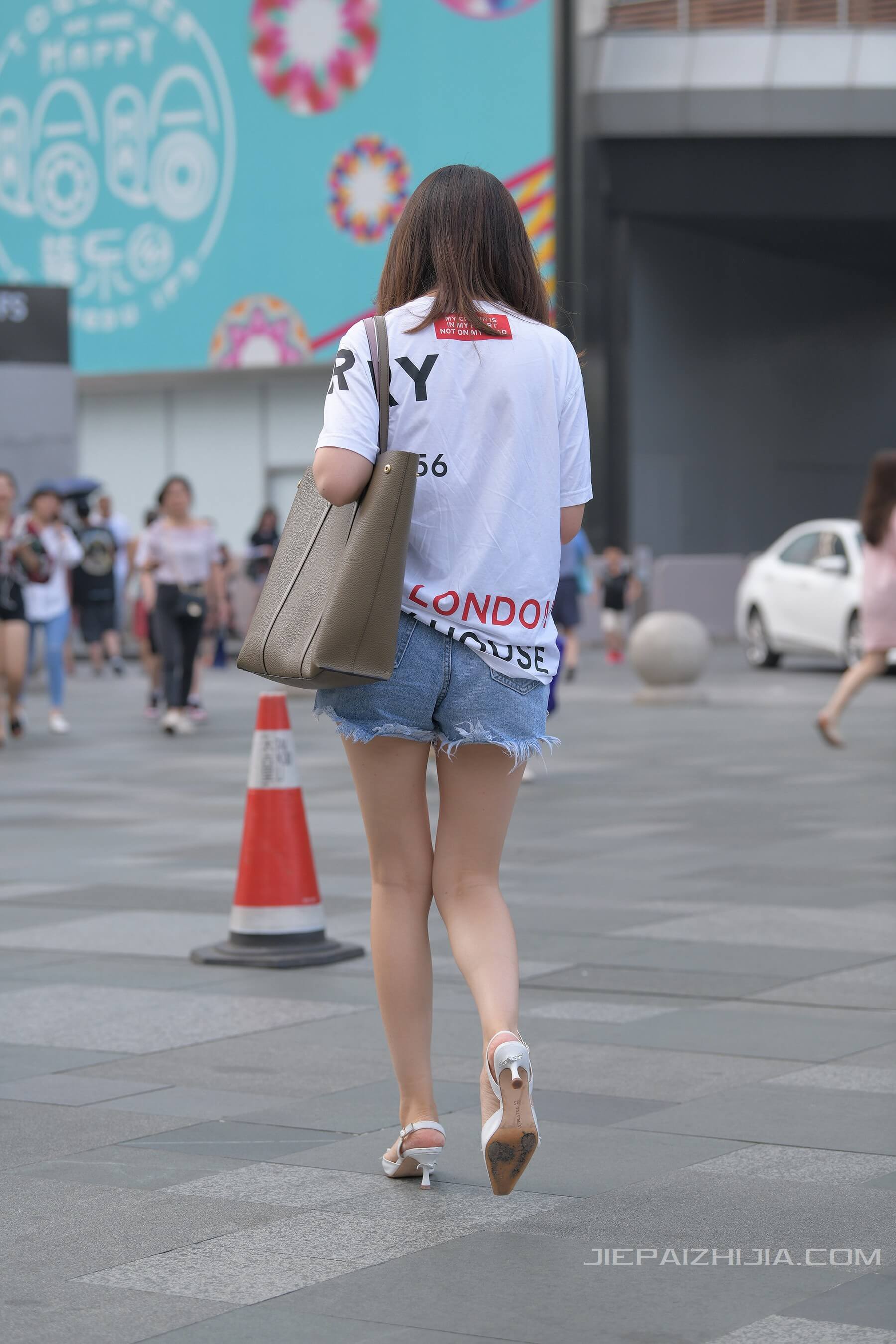 02.JPG