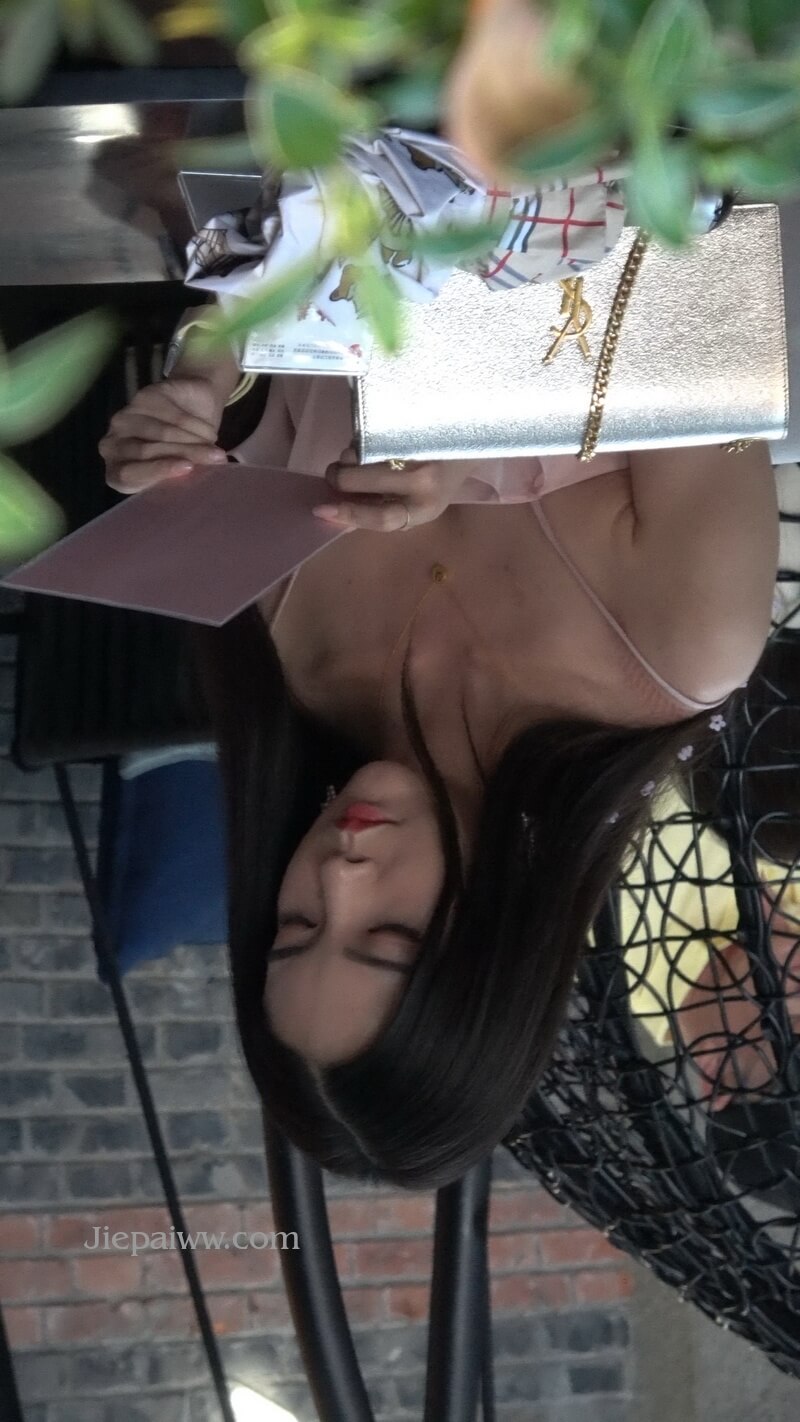 08.JPG