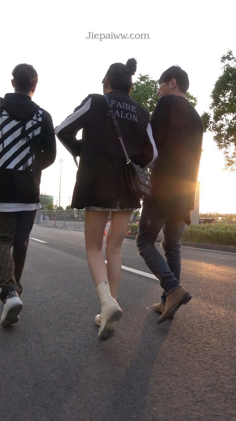 05.JPG