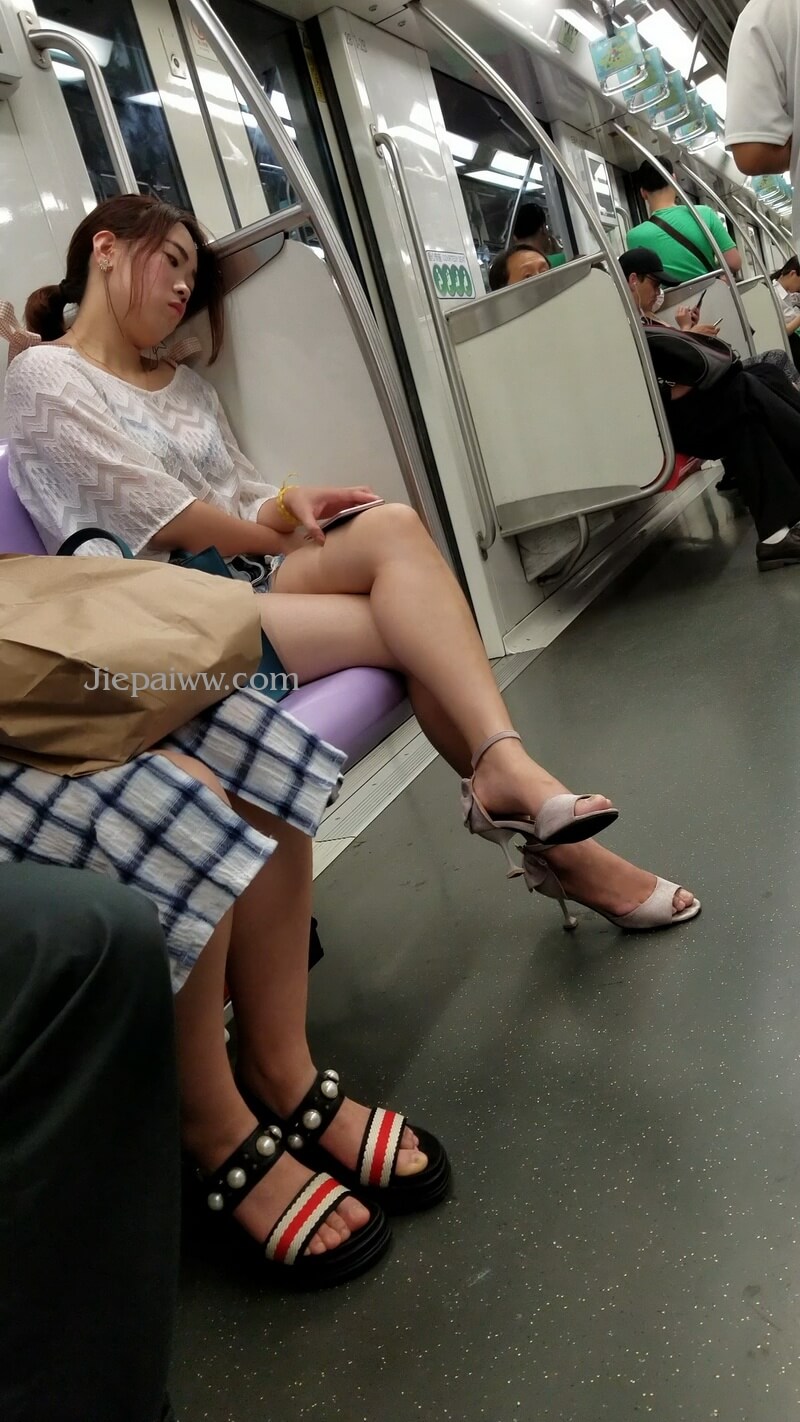 2.JPG