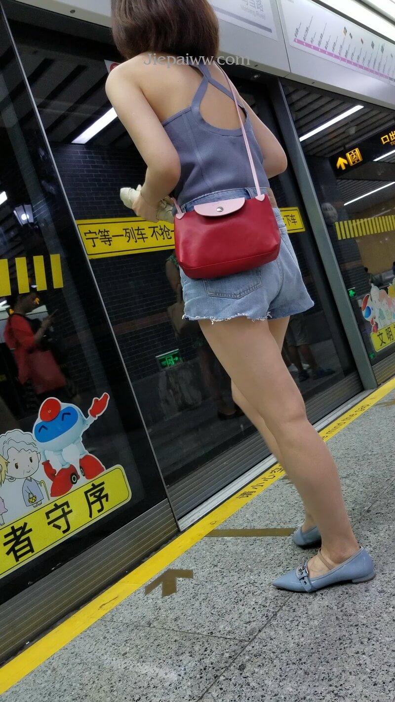 01.JPG