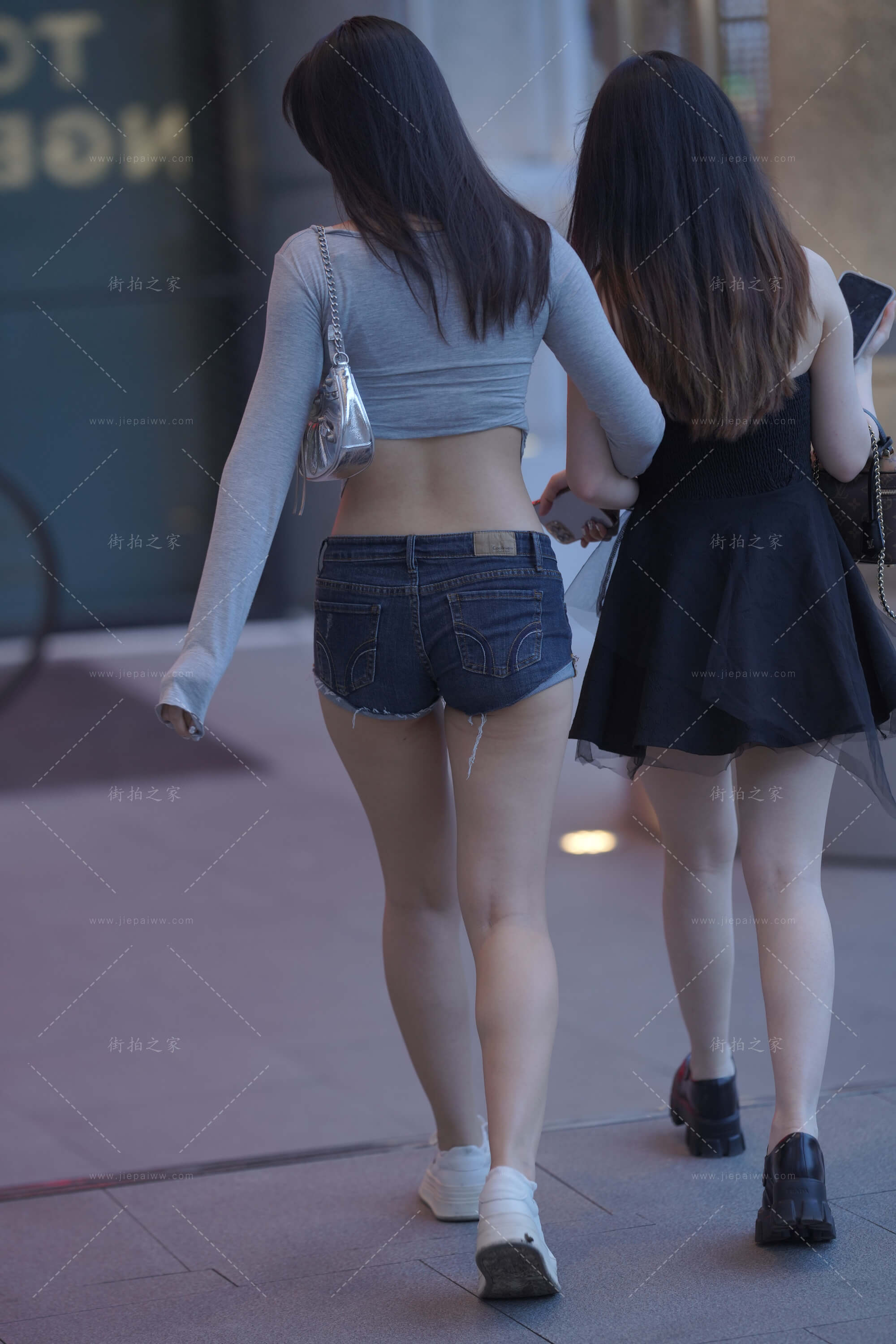 2.JPG
