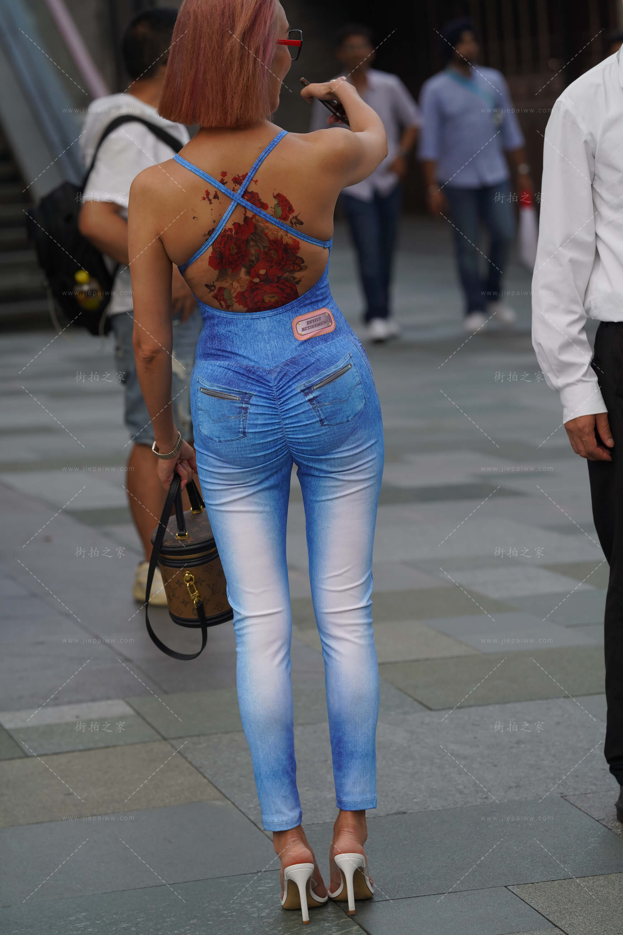 2.JPG